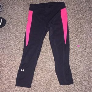 Women’s under armor Capri leggings
